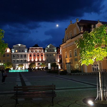 Apartament Przy Starowce - Bella Boleslawiec  Bagian luar foto